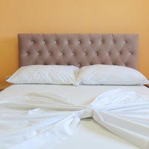 Camera con letto king size